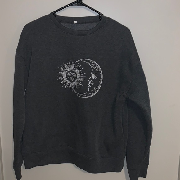 Comfy sun and moon sweatshirt - Picture 1 of 2